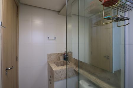 Apartamento para alugar com 58m², 2 quartos e 1 vagaBanheiro da Suíte 2