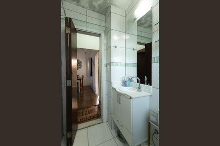 Apartamento à venda com 61m², 2 quartos e sem vaga Apartamento à venda com 61m², 2 quartos e sem vagaBanheiro