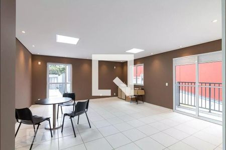 Apartamento à venda com 38m², 2 quartos e sem vagaÁrea comum