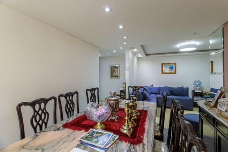 Sala de apartamento à venda com 3 quartos, 107m² em Itaim Bibi, São Paulo