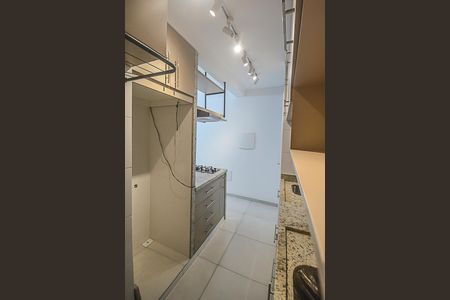 Apartamento para alugar com 40m², 2 quartos e 1 vaga Apartamento para alugar com 40m², 2 quartos e 1 vagaCozinha e Área de Serviço
