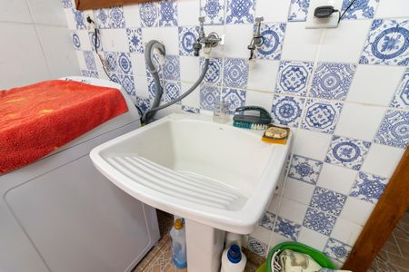 Casa à venda com 300m², 2 quartos e 1 vaga Casa à venda com 300m², 2 quartos e 1 vagaÁrea de Serviço