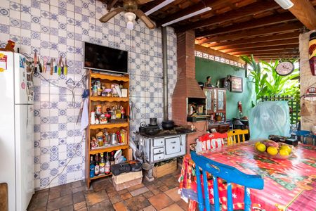 Casa à venda com 300m², 2 quartos e 1 vaga Casa à venda com 300m², 2 quartos e 1 vagaÁrea de Lazer