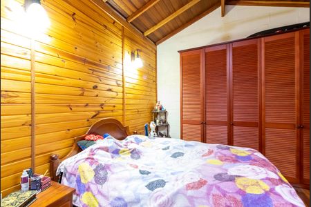 Casa à venda com 300m², 2 quartos e 1 vaga Casa à venda com 300m², 2 quartos e 1 vagaSuíte