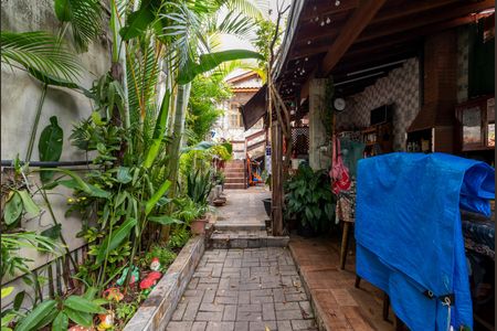 Casa à venda com 300m², 2 quartos e 1 vaga Casa à venda com 300m², 2 quartos e 1 vagaÁrea de Lazer