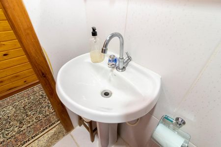 Casa à venda com 300m², 2 quartos e 1 vaga Casa à venda com 300m², 2 quartos e 1 vagaBanheiro 2