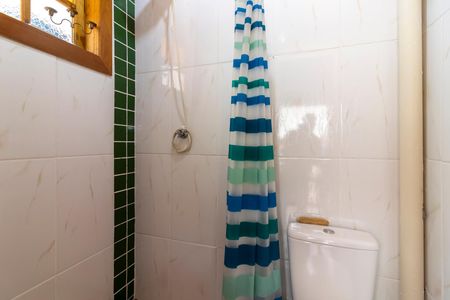 Casa à venda com 300m², 2 quartos e 1 vaga Casa à venda com 300m², 2 quartos e 1 vagaÁrea de Lazer - Banheiro