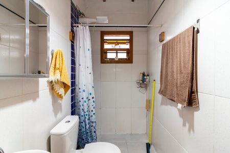 Casa à venda com 300m², 2 quartos e 1 vaga Casa à venda com 300m², 2 quartos e 1 vagaBanheiro 2