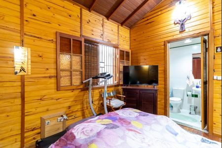 Casa à venda com 300m², 2 quartos e 1 vaga Casa à venda com 300m², 2 quartos e 1 vagaSuíte