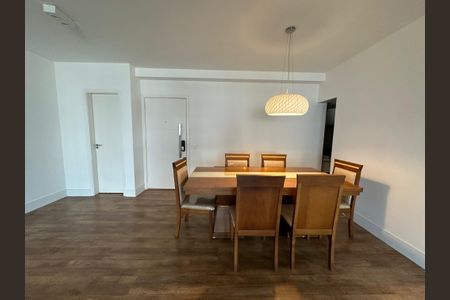 Apartamento à venda com 170m², 3 quartos e 3 vagas