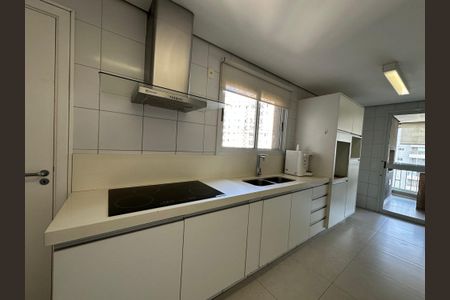 Apartamento à venda com 170m², 3 quartos e 3 vagas