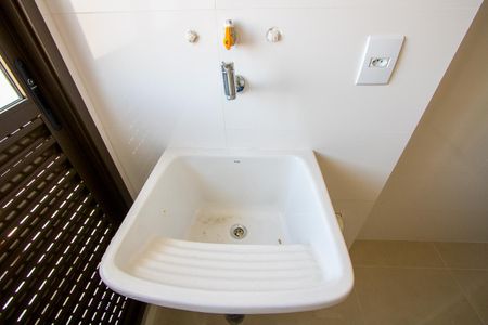 Apartamento à venda com 117m², 3 quartos e 2 vagas Apartamento à venda com 117m², 3 quartos e 2 vagasÁrea de serviço