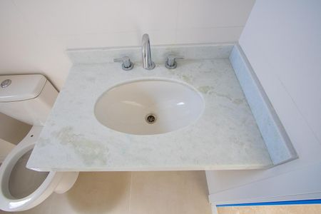 Apartamento à venda com 117m², 3 quartos e 2 vagas Apartamento à venda com 117m², 3 quartos e 2 vagasBanheiro do quarto 2