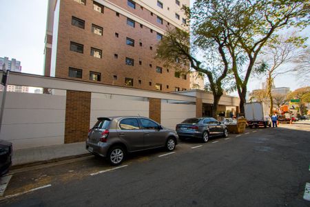 Apartamento à venda com 117m², 3 quartos e 2 vagas Apartamento à venda com 117m², 3 quartos e 2 vagasFachada