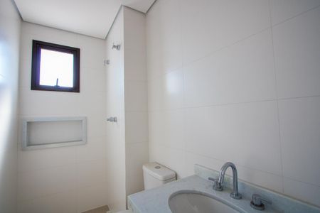 Apartamento à venda com 117m², 3 quartos e 2 vagas Apartamento à venda com 117m², 3 quartos e 2 vagasBanheiro do quarto 3