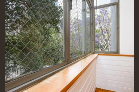 Apartamento à venda com 228m², 3 quartos e 1 vaga Apartamento à venda com 228m², 3 quartos e 1 vagaFoto 05