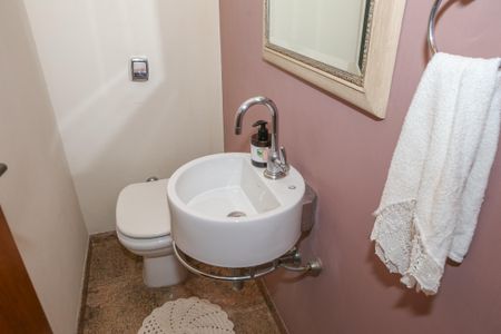 Apartamento para alugar com 170m², 4 quartos e 3 vagasLavabo