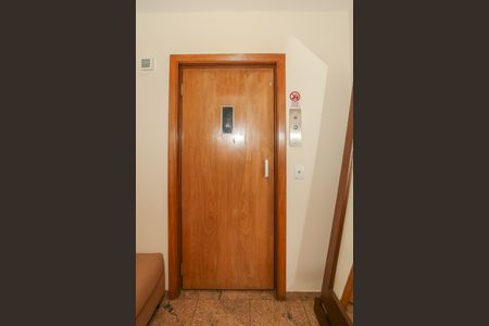 Apartamento para alugar com 170m², 4 quartos e 3 vagasHall do Elevador