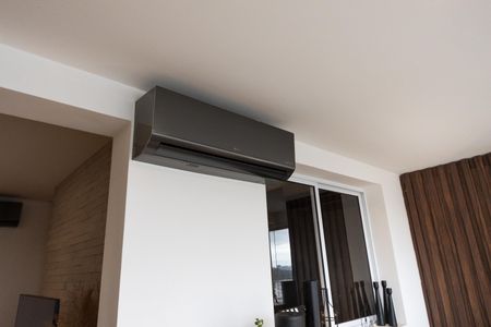 Apartamento à venda com 80m², 2 quartos e 1 vaga Apartamento à venda com 80m², 2 quartos e 1 vagaVaranda