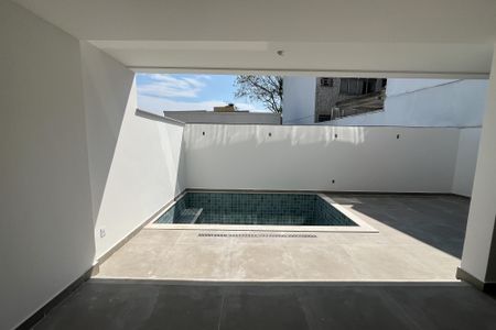 Casa para alugar com 346m², 3 quartos e 2 vagasÁrea comum