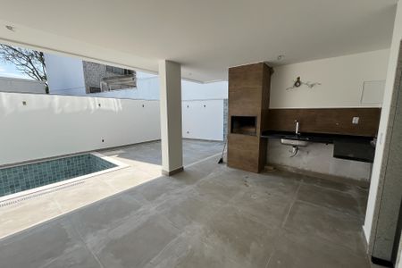 Casa para alugar com 346m², 3 quartos e 2 vagasÁrea comum