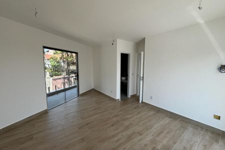 Casa para alugar com 346m², 3 quartos e 2 vagasSuíte