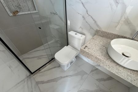 Casa para alugar com 346m², 3 quartos e 2 vagasBanheiro da Suíte 2