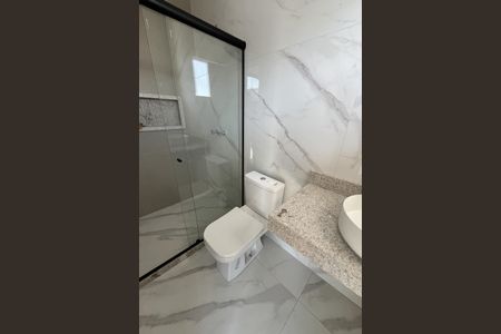 Casa para alugar com 346m², 3 quartos e 2 vagasBanheiro da Suíte 2