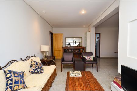 Apartamento para alugar com 113m², 3 quartos e 2 vagasSala