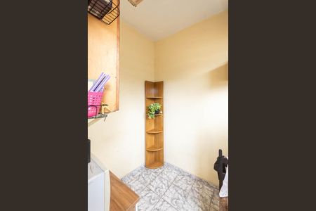 Apartamento para alugar com 75m², 2 quartos e sem vagaQuarto de Serviço