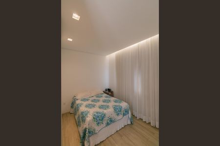 Casa à venda com 380m², 4 quartos e 4 vagasQuarto 3