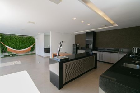 Casa à venda com 380m², 4 quartos e 4 vagasCozinha