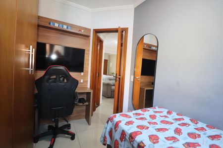 Apartamento à venda com 78m², 2 quartos e 1 vagaQuarto 2