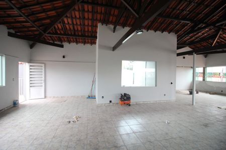 Casa à venda com 450m², 4 quartos e 6 vagasTerraço