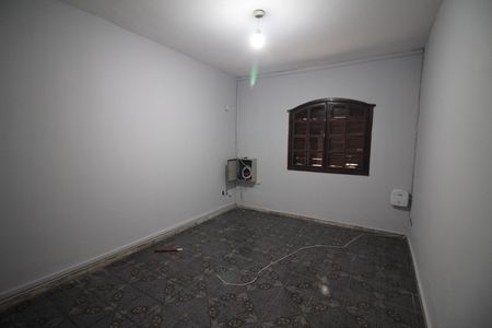 Casa à venda com 450m², 4 quartos e 6 vagasSuíte