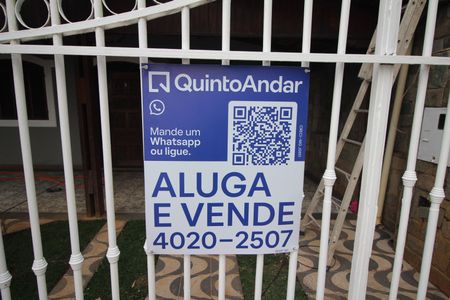 Casa à venda com 450m², 4 quartos e 6 vagasPlaca