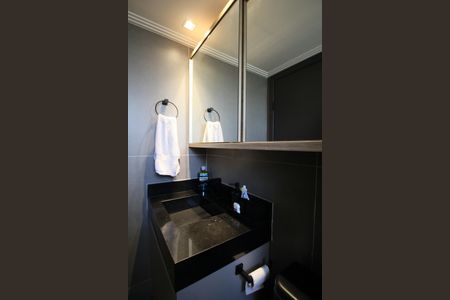 Apartamento à venda com 190m², 2 quartos e 3 vagas Apartamento à venda com 190m², 2 quartos e 3 vagasBanheiro suíte 1