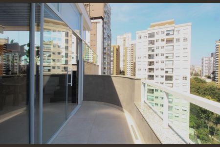Apartamento à venda com 190m², 2 quartos e 3 vagas Apartamento à venda com 190m², 2 quartos e 3 vagasTerraço Gourmet