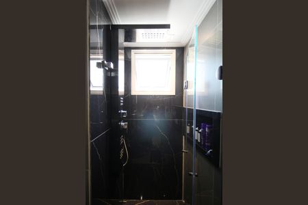 Apartamento à venda com 190m², 2 quartos e 3 vagas Apartamento à venda com 190m², 2 quartos e 3 vagasBanheiro suíte 2