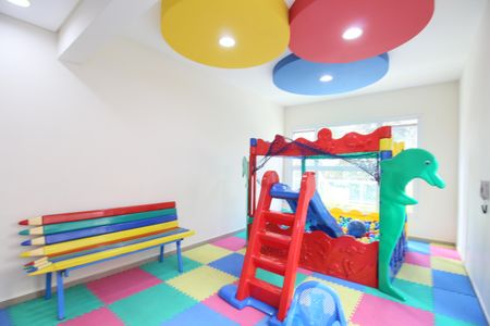 Apartamento à venda com 190m², 2 quartos e 3 vagas Apartamento à venda com 190m², 2 quartos e 3 vagasBrinquedoteca