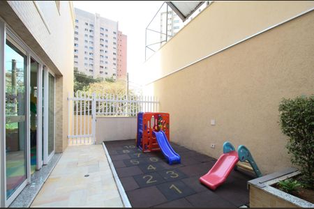Apartamento à venda com 190m², 2 quartos e 3 vagas Apartamento à venda com 190m², 2 quartos e 3 vagasBrinquedoteca