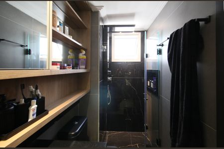 Apartamento à venda com 190m², 2 quartos e 3 vagas Apartamento à venda com 190m², 2 quartos e 3 vagasBanheiro suíte 2