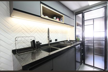 Apartamento à venda com 190m², 2 quartos e 3 vagas Apartamento à venda com 190m², 2 quartos e 3 vagasCozinha