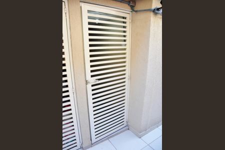 Casa à venda com 71m², 2 quartos e 1 vaga Casa à venda com 71m², 2 quartos e 1 vagaÁrea comum