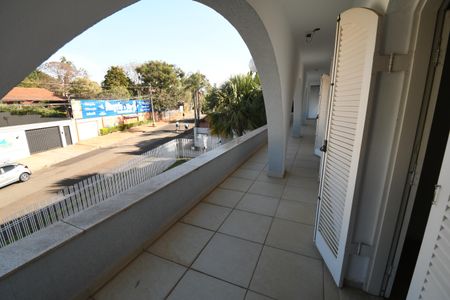 Casa para alugar com 800m², 5 quartos e 10 vagasSuíte 1 - Sacada