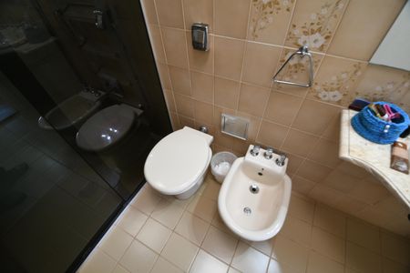 Casa para alugar com 800m², 5 quartos e 10 vagasBanheiro da Suíte 2