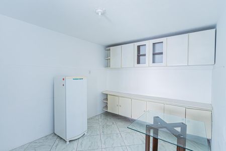 Casa à venda com 500m², 4 quartos e 5 vagasCozinha da Edícula