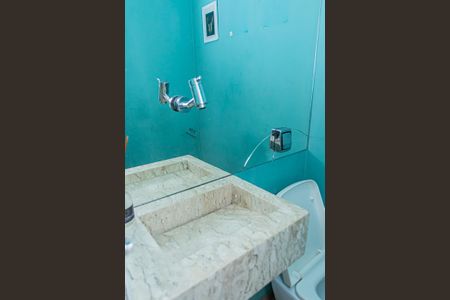 Casa à venda com 500m², 4 quartos e 5 vagasLavabo