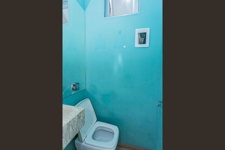 Casa à venda com 500m², 4 quartos e 5 vagasLavabo