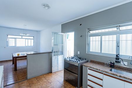 Casa à venda com 500m², 4 quartos e 5 vagasCozinha